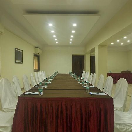 Hotel Treebo Trend Rosewood Mumbai Exterior foto