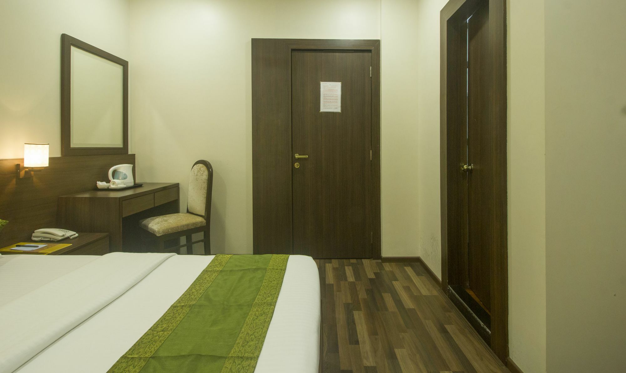Hotel Treebo Trend Rosewood Mumbai Exterior foto