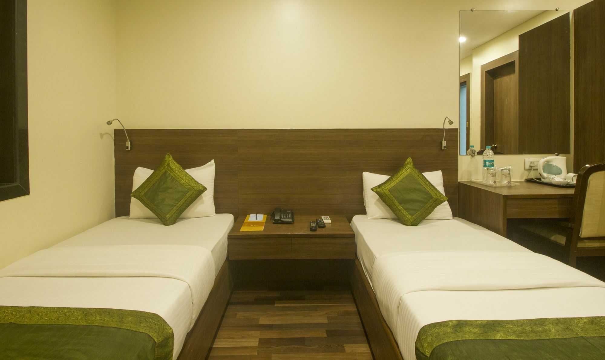 Hotel Treebo Trend Rosewood Mumbai Exterior foto