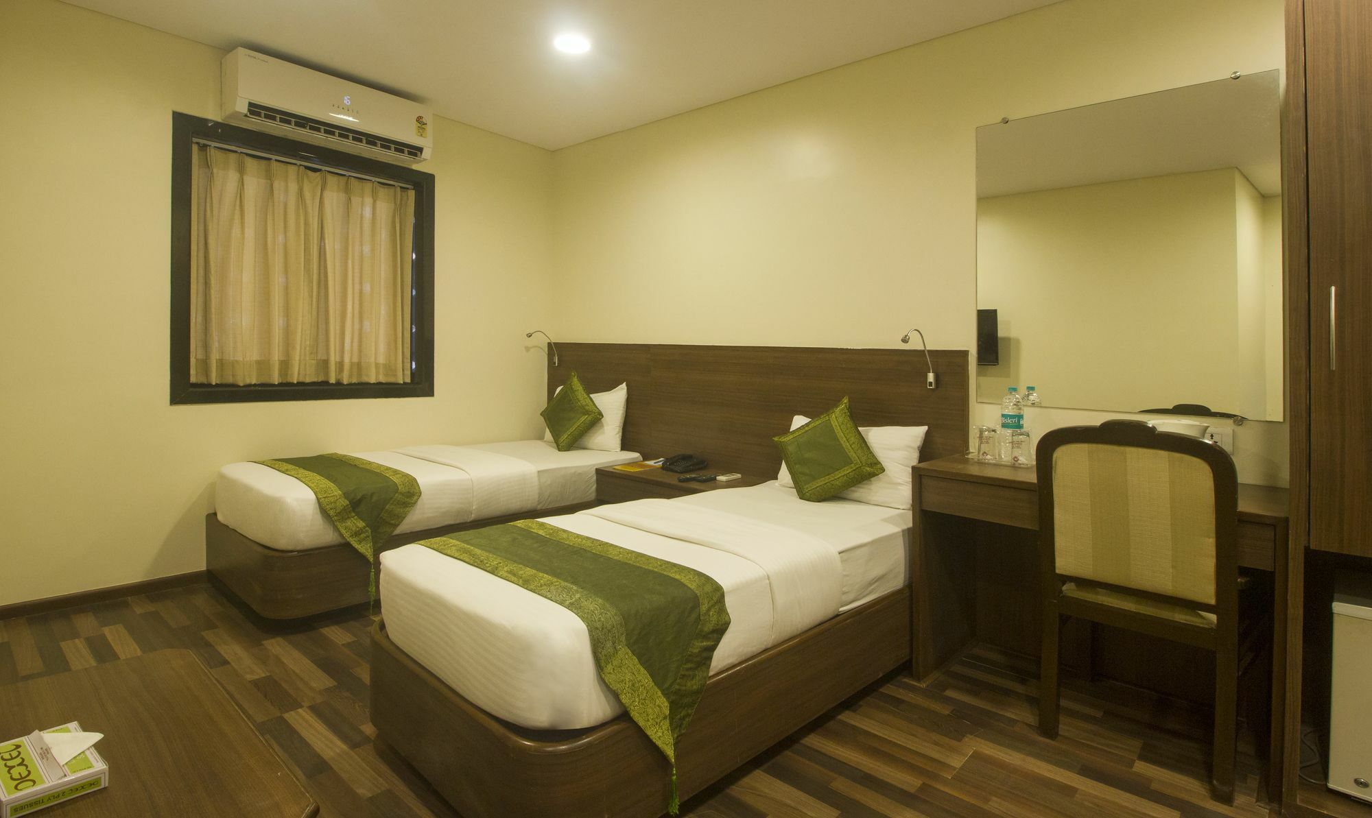 Hotel Treebo Trend Rosewood Mumbai Exterior foto